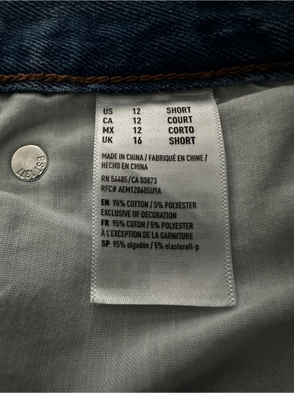 American Eagle Outfitters Wide Legged Cropped Jeans - Picture 5 of 5